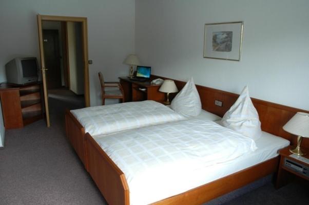 Hotel Heyder Burscheid Habitación foto